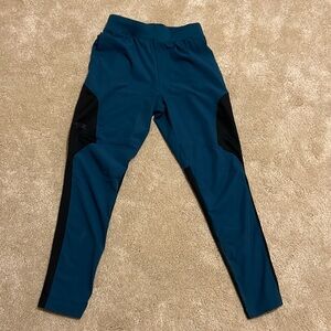 Under Armour training pants